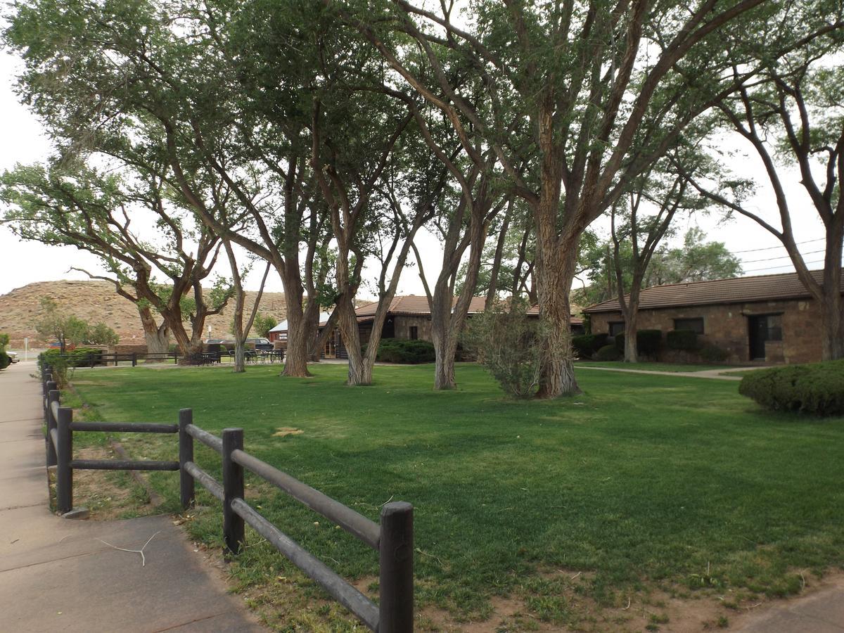 Thunderbird Lodge Chinle Εξωτερικό φωτογραφία
