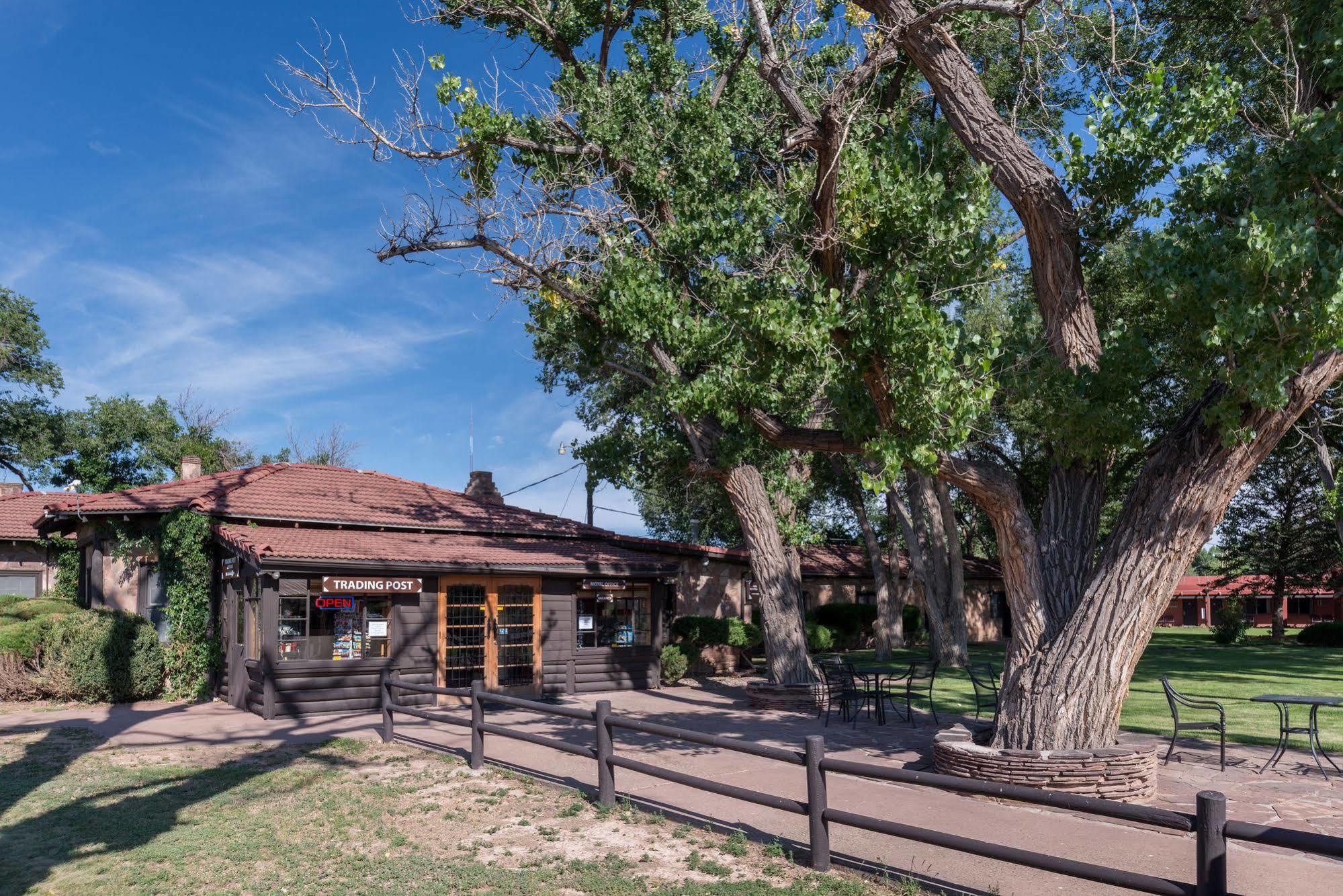 Thunderbird Lodge Chinle Εξωτερικό φωτογραφία