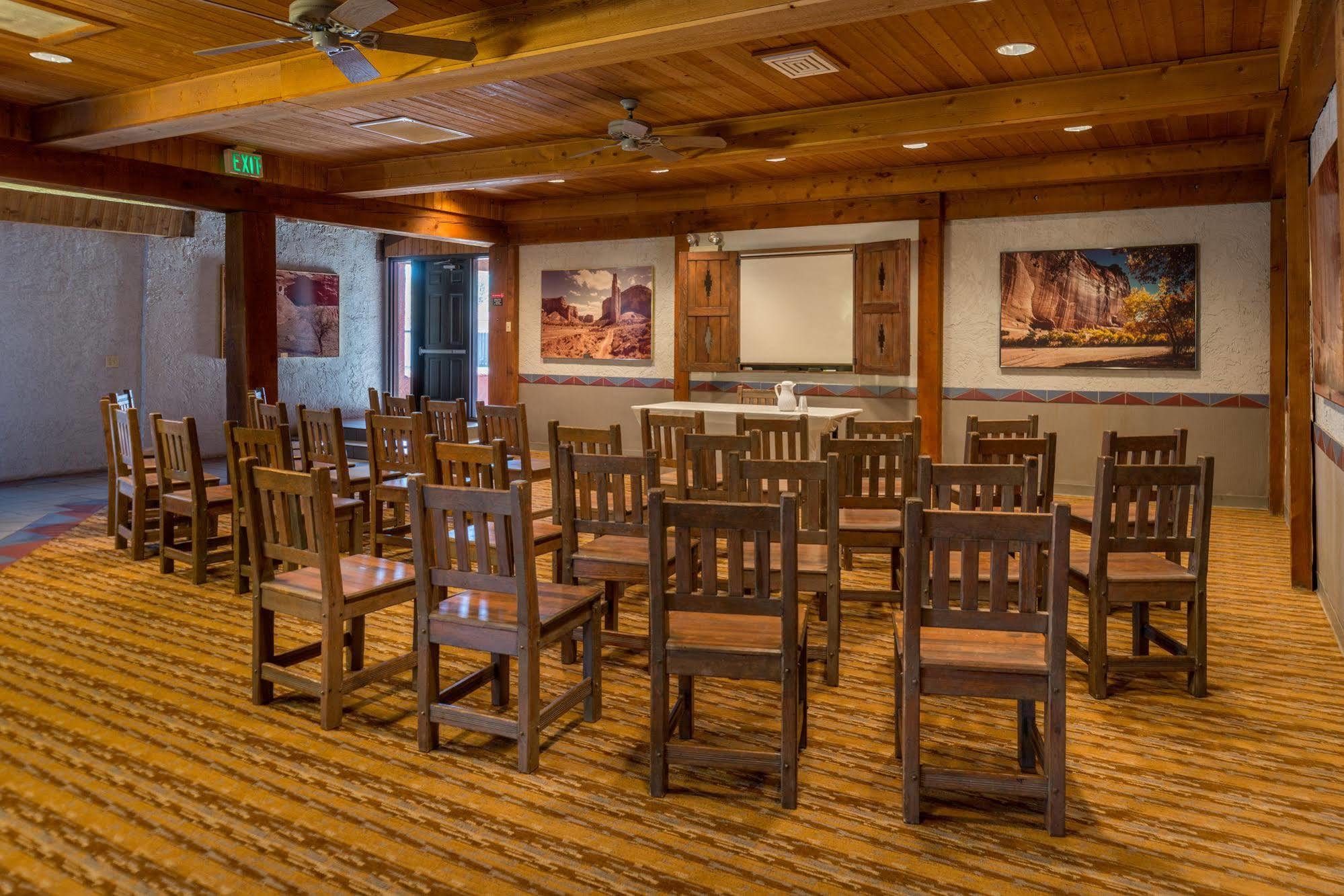 Thunderbird Lodge Chinle Εξωτερικό φωτογραφία